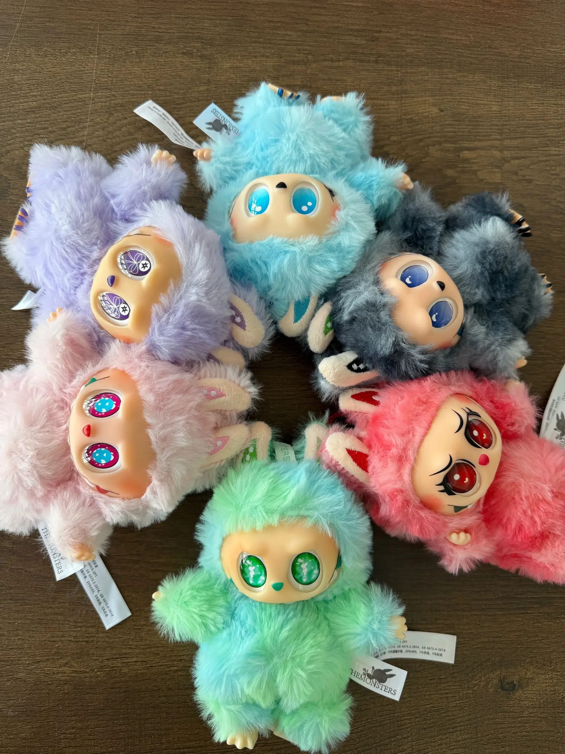 2025 Labubu The Monsters V3 Series Blind Teddy Box, Vinyl Toys, Animated Characters, Mysterious Surprise Box, Keychain, Children
2025 Labubu The Monsters V3 Series Blind Teddy Box, Vinyl Toys, Animated Characters, Mysterious Surprise Box, Keychain, Children