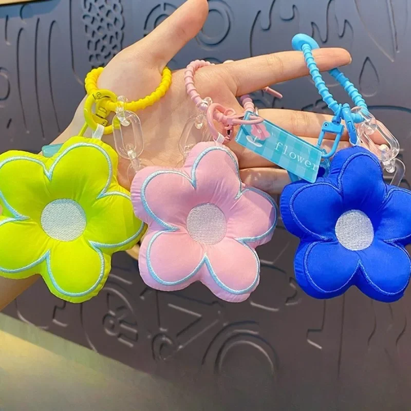 Flower Pendant Cute Keychain PP Cotton Soft Lanyard Keyring for Women Korean Bag Hanging Phone Strap Chain Key Ring Accessories
Flower Pendant Cute Keychain PP Cotton Soft Lanyard Keyring for Women Korean Bag Hanging Phone Strap Chain Key Ring Accessories