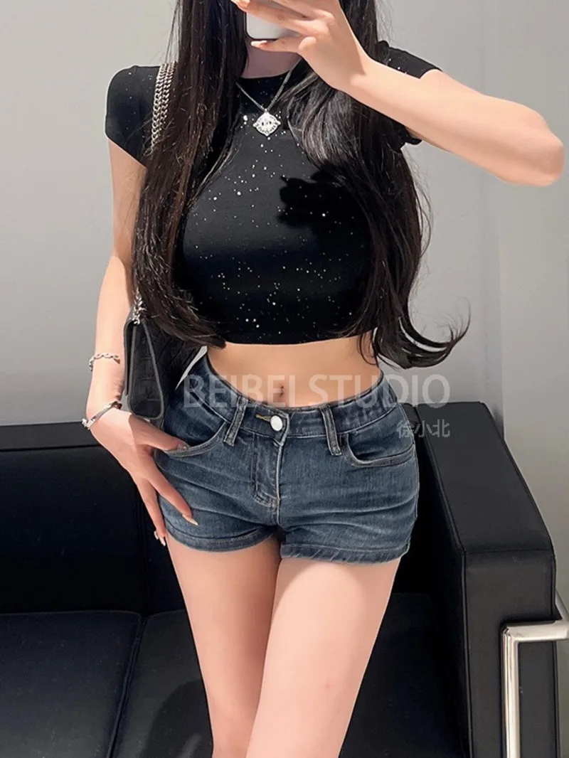 Sweet Tees Fashion Women Tops Starry Sequin Pleated Slim Short Sleeved T-shirt For Summer Hot Girls Short Top Women Tshirt
Sweet Tees Fashion Women Tops Starry Sequin Pleated Slim Short Sleeved T-shirt For Summer Hot Girls Short Top Women Tshirt