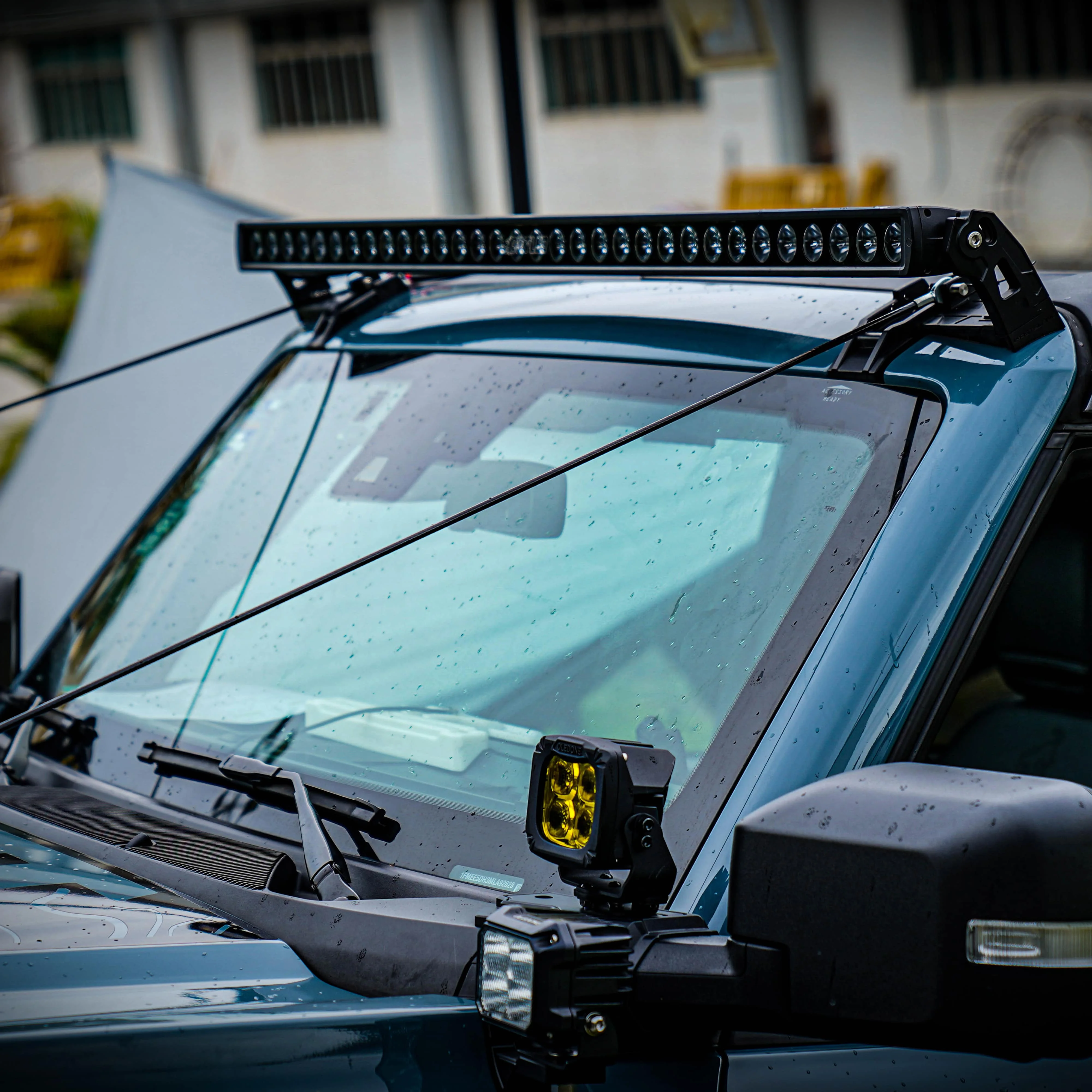 50 Inch Off-road Light Kit Roof Rack Spotlight Mount Light Bar Mounting Brackets for Ford Bronco 2.3 2.7 3.0 LED Light 2021
50 Inch Off-road Light Kit Roof Rack Spotlight Mount Light Bar Mounting Brackets for Ford Bronco 2.3 2.7 3.0 LED Light 2021