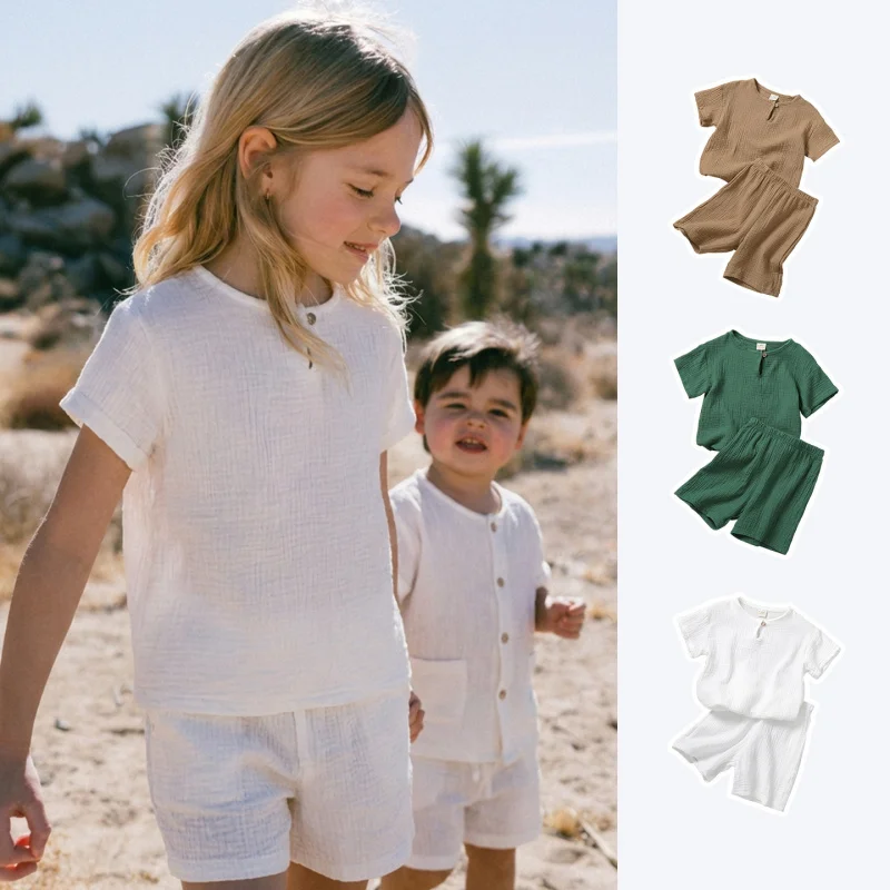 Pure cotton children's clothing set for boys and girls, short-sleeved shirt and pants26New breathable and skin-friendly sports t
Pure cotton children's clothing set for boys and girls, short-sleeved shirt and pants26New breathable and skin-friendly sports t