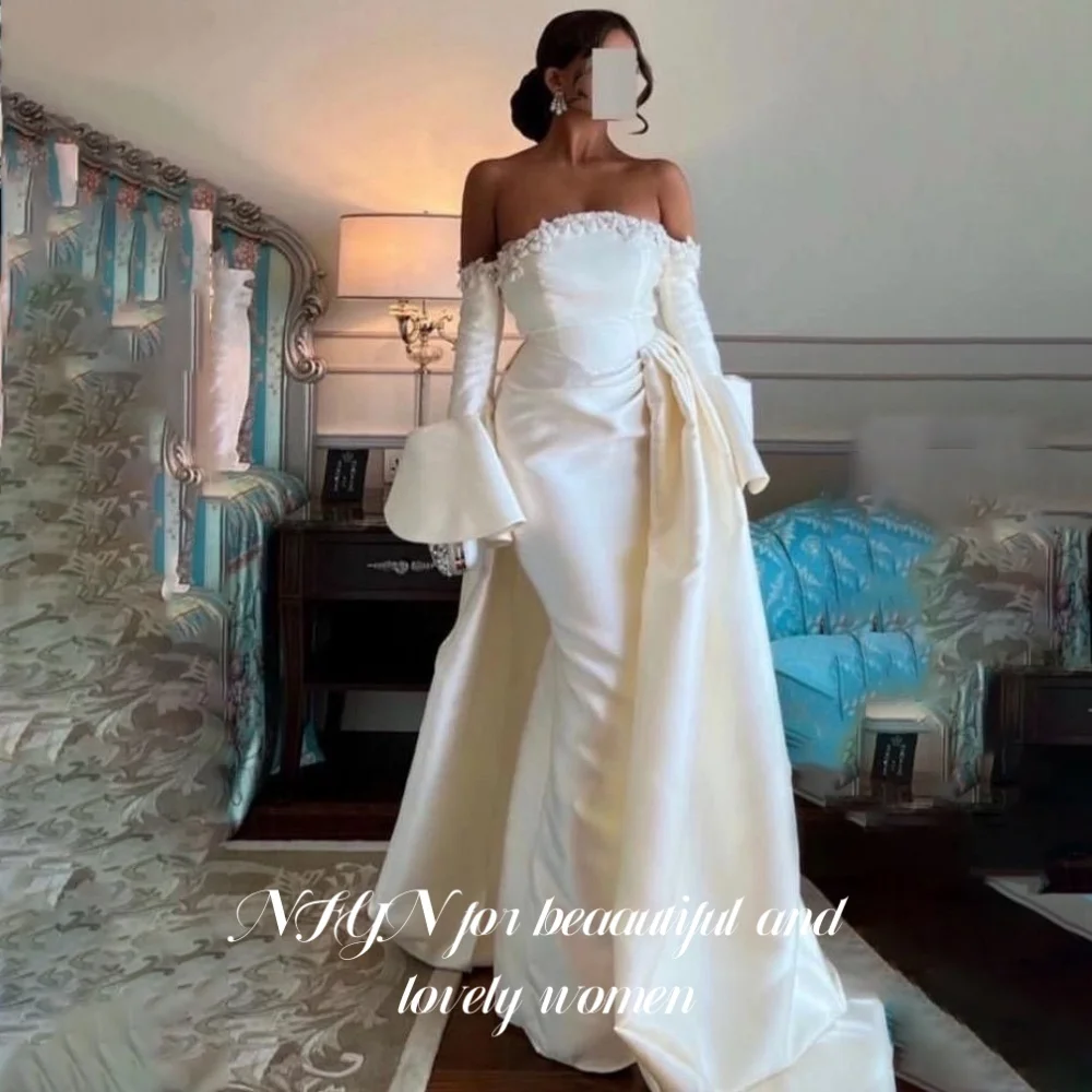 NFYN White Elegant Prom Dresses Shiny Pearls Strapless Prom Gown Satin Trailing Mermaid Evening Dresses for Woman Customized
NFYN White Elegant Prom Dresses Shiny Pearls Strapless Prom Gown Satin Trailing Mermaid Evening Dresses for Woman Customized