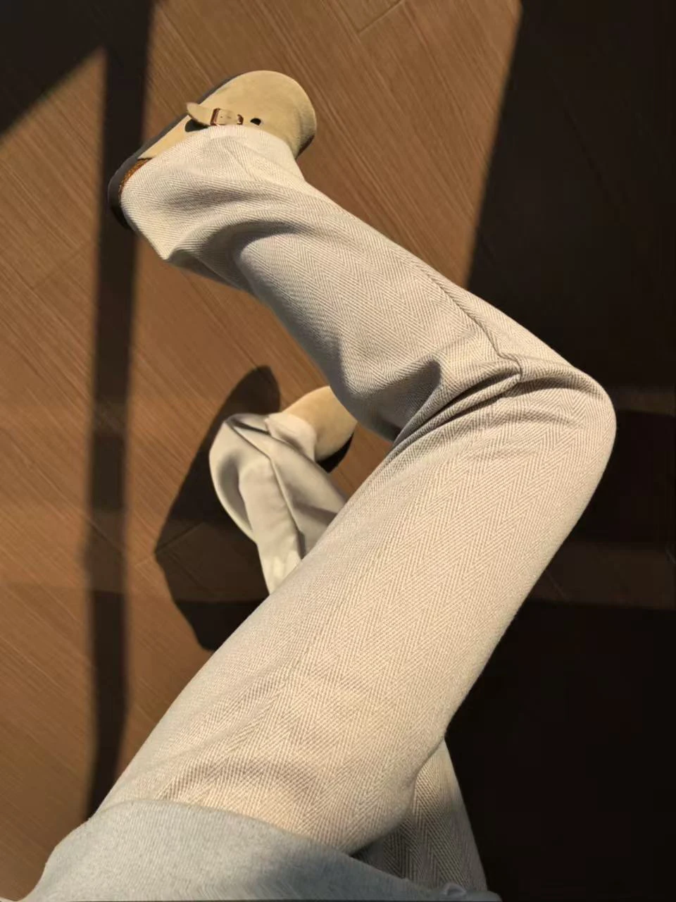 Мужские твидовые брюки Cleanfit, осенне-зимние свободные широкие повседневные брюки, классические трикотажные прямые брюки для мужчин
Мужские твидовые брюки Cleanfit, осенне-зимние свободные широкие повседневные брюки, классические трикотажные прямые брюки для мужчин