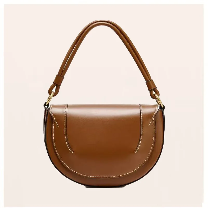 Fashion saddle women's shoulder bag, small designer flip bag, luxurious Pu leather wide shoulder strap crossbody bag
Fashion saddle women's shoulder bag, small designer flip bag, luxurious Pu leather wide shoulder strap crossbody bag