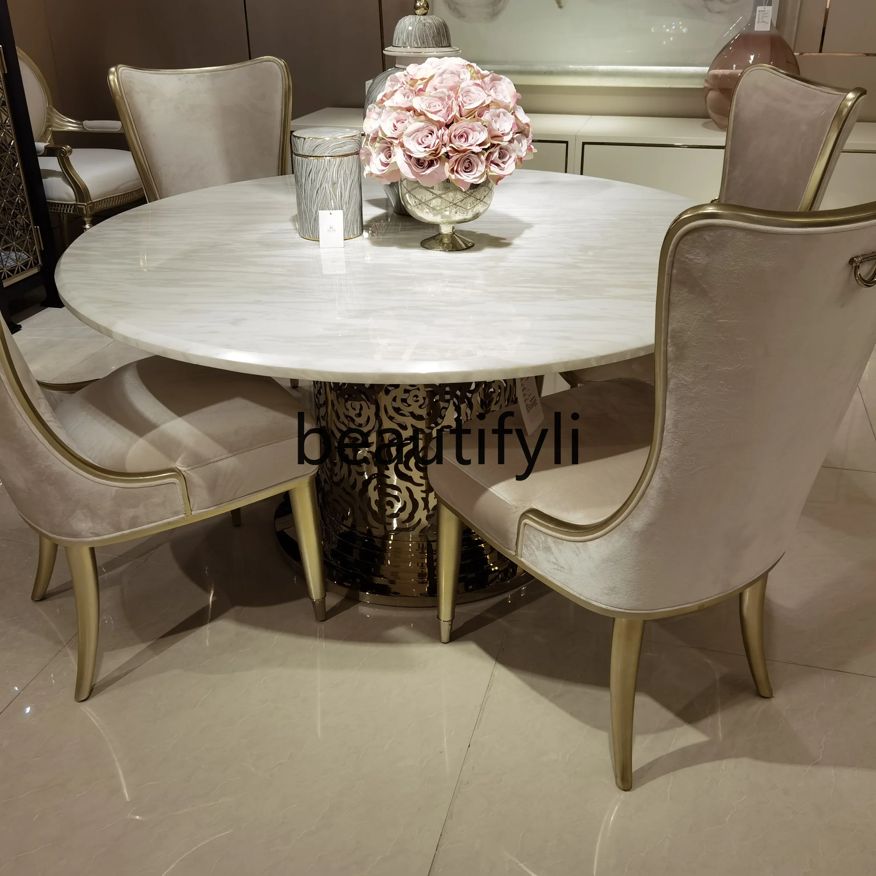 A26 Light luxury dining table Modern fashion simple dining room furniture Stainless steel bottom frame Round dining table
A26 Light luxury dining table Modern fashion simple dining room furniture Stainless steel bottom frame Round dining table