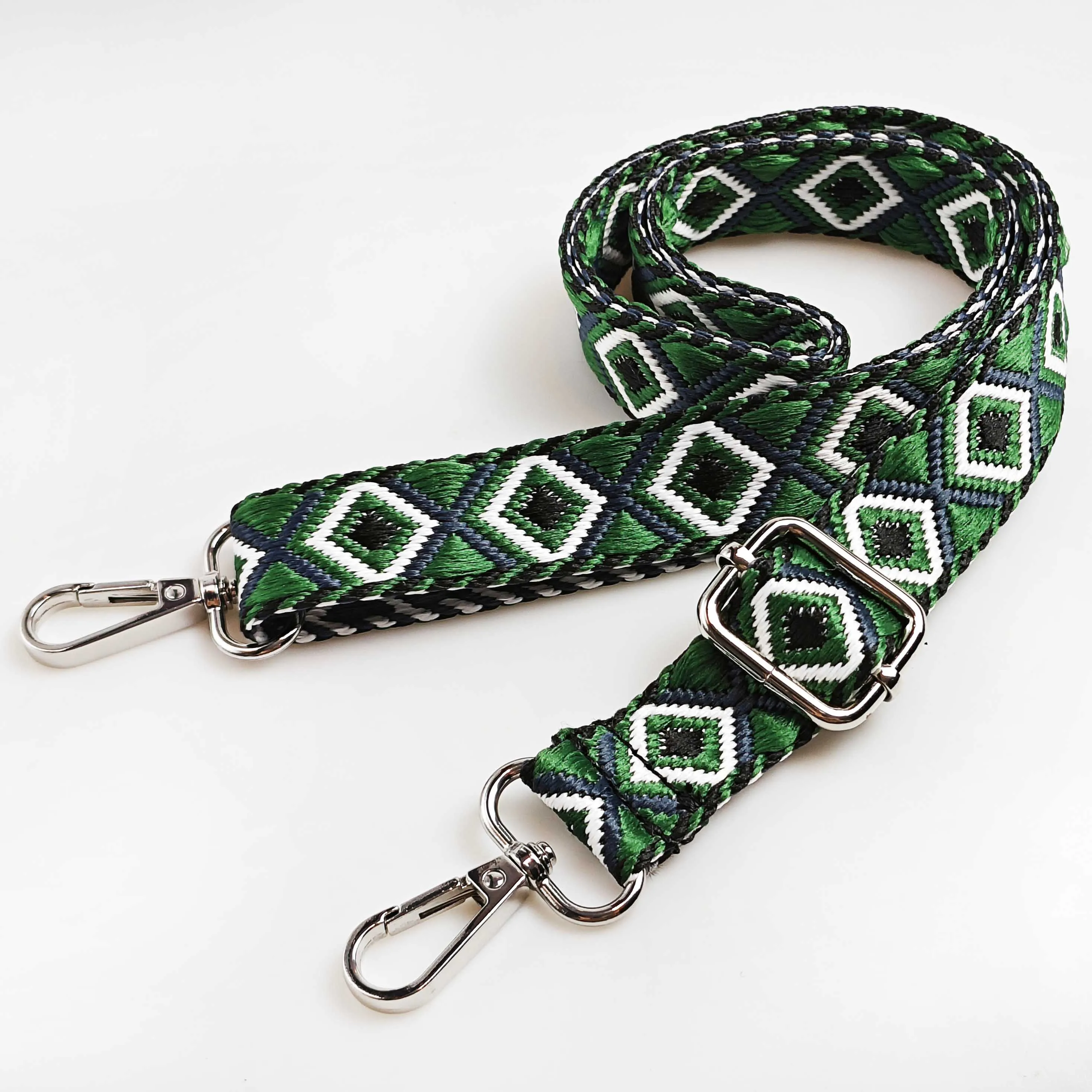 Цельный регулируемый ремень для сумки шириной 1,0 дюйма/2 см, сменный ремень через плечо, жаккардовый ремень с геометрическим узором
Цельный регулируемый ремень для сумки шириной 1,0 дюйма/2 см, сменный ремень через плечо, жаккардовый ремень с геометрическим узором