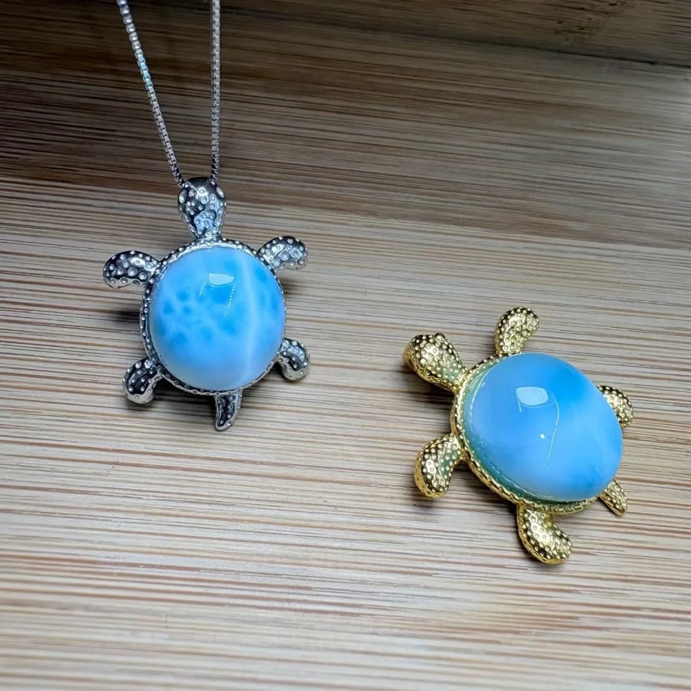 1PCS Natural Larimar Tortoise Crystal Quartz Pendant Polished Crystal Reiki Healing Jewelry Gift Rock Decoration
1PCS Natural Larimar Tortoise Crystal Quartz Pendant Polished Crystal Reiki Healing Jewelry Gift Rock Decoration