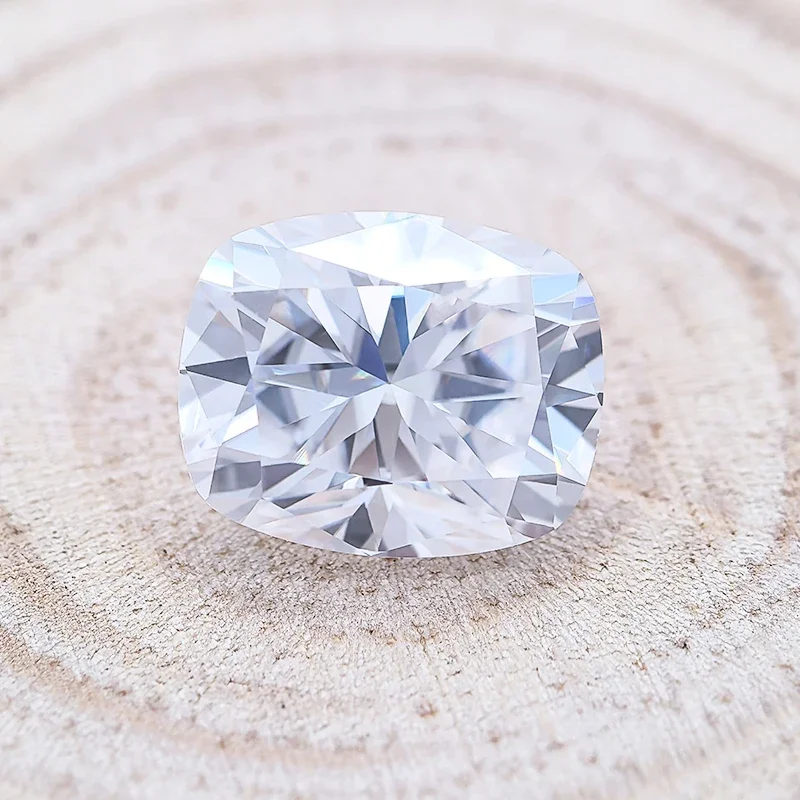 Highest Grade Moissanite Rectangle Cushion Shape Super White D Color VVS1 Top Charms Jewelry Making Materials with Certificate
Highest Grade Moissanite Rectangle Cushion Shape Super White D Color VVS1 Top Charms Jewelry Making Materials with Certificate