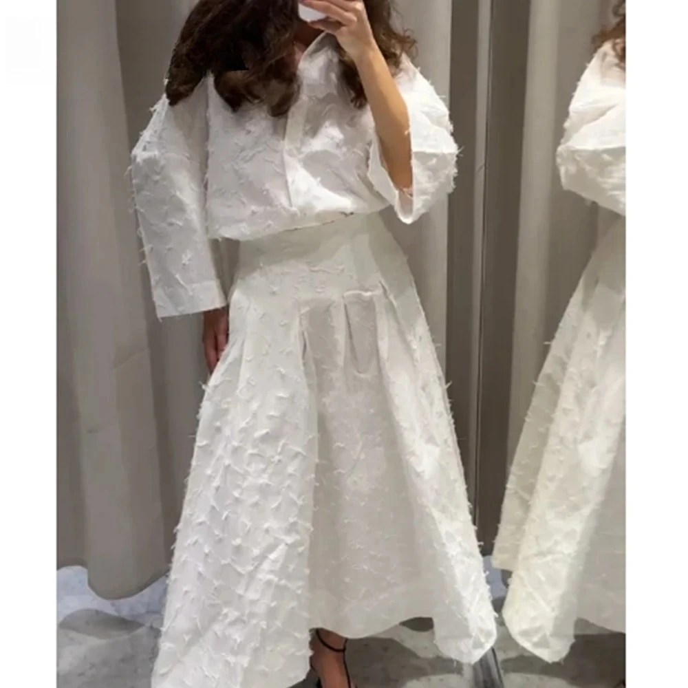 KONDALA Chic White Elegant Woman's Suit Casual Loose Shirt+A-Line Tassel Pleated Long Skirt Streetwear Fashion 202S Mujer Set
KONDALA Chic White Elegant Woman's Suit Casual Loose Shirt+A-Line Tassel Pleated Long Skirt Streetwear Fashion 202S Mujer Set