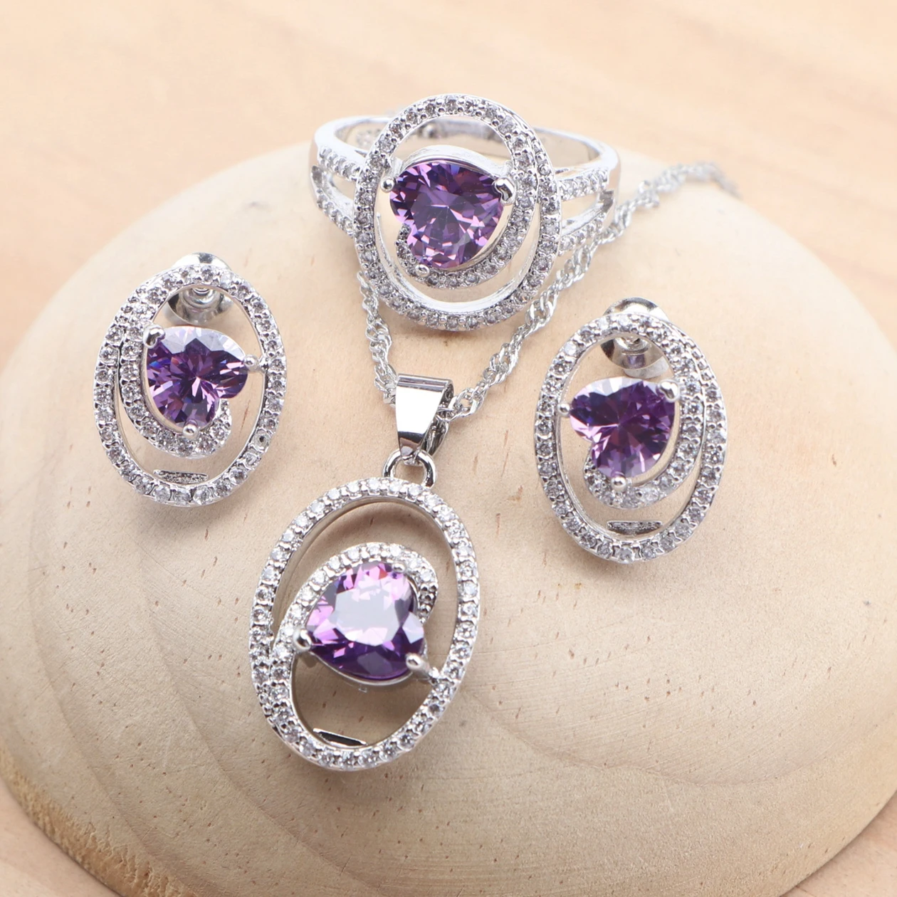Silver 925 Bridal Jewelry Sets Heart Purple Zircon For Women Earrings Rings Pendant Wedding Necklace Set
Silver 925 Bridal Jewelry Sets Heart Purple Zircon For Women Earrings Rings Pendant Wedding Necklace Set