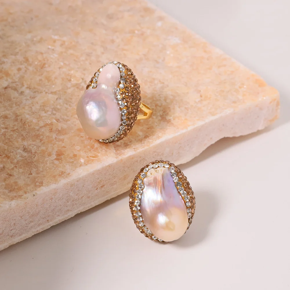 Irregular Baroque Freshwater Pearl Finger Rings Rhinestone Clay 18K Gold Plated Group Shape Pearl Women Party Exquisite Jewelry
Irregular Baroque Freshwater Pearl Finger Rings Rhinestone Clay 18K Gold Plated Group Shape Pearl Women Party Exquisite Jewelry