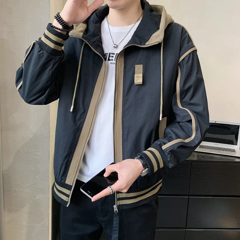 Fashion 2024 Spring Autumn Men's Hooded Cargo Jackets Streetwear Solid Loose Coats Outdoor Sports Zipper Windproof Tops Clothing
Fashion 2024 Spring Autumn Men's Hooded Cargo Jackets Streetwear Solid Loose Coats Outdoor Sports Zipper Windproof Tops Clothing