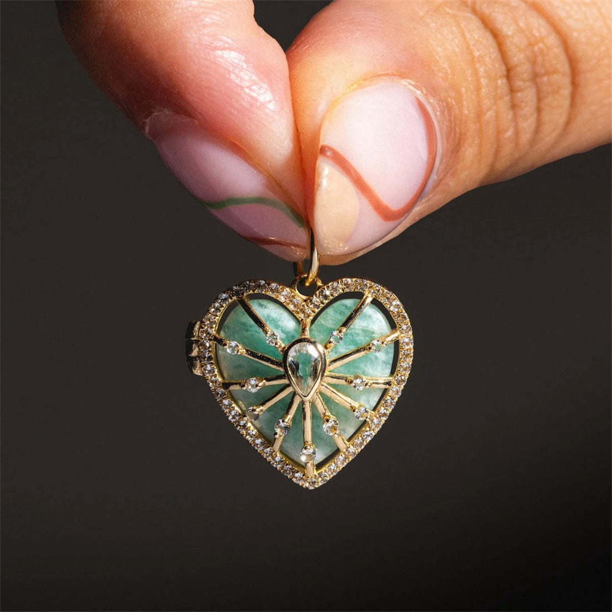 New Natural Stone Round Opening Necklace for Women with Peach Heart Opening, Gold Plated and Color Preserving
New Natural Stone Round Opening Necklace for Women with Peach Heart Opening, Gold Plated and Color Preserving