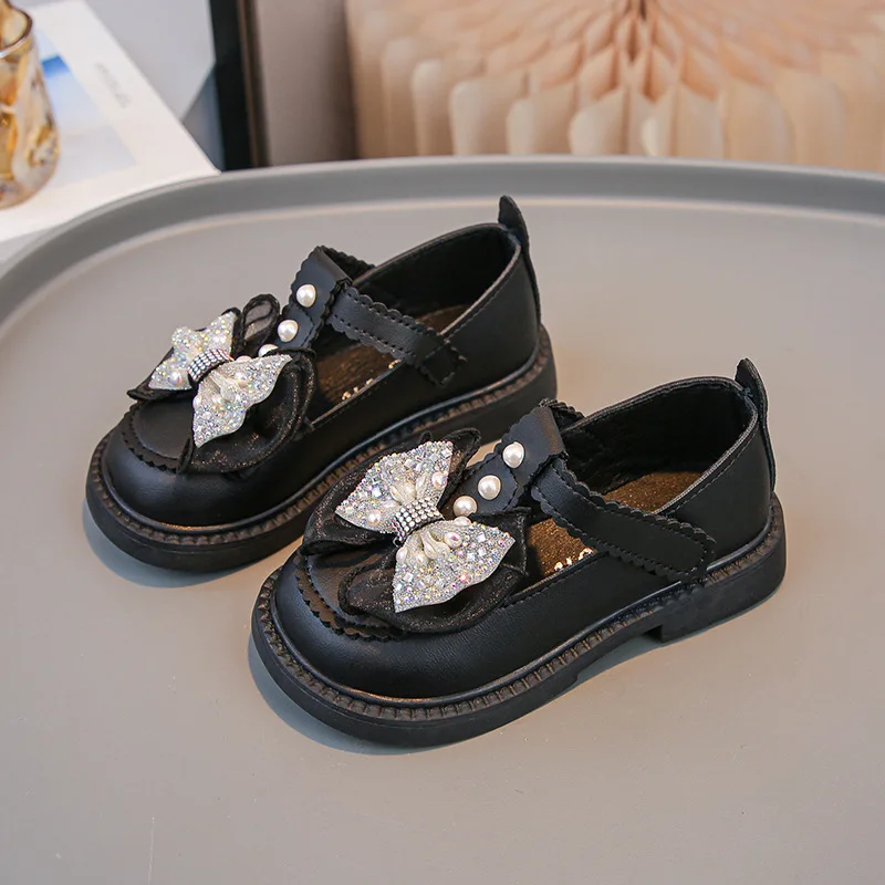 Fashion Plus Bow Girls Leather Shoes2026spring New Kids Thick Soled Casual Shoe Simple Versatile Girls Rhinestone Princess Shoes
Fashion Plus Bow Girls Leather Shoes2026spring New Kids Thick Soled Casual Shoe Simple Versatile Girls Rhinestone Princess Shoes