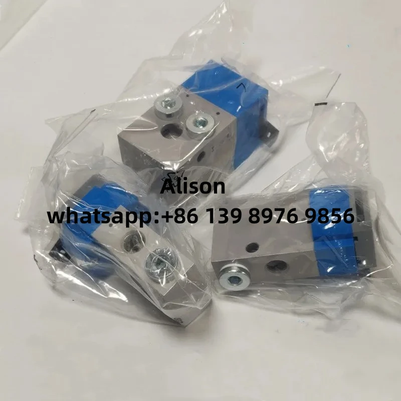 Original Front panel mounted valve SVS-3-1/8 10190 SVOS-3-1/8 10191 SVS-4-1/8 10192
Original Front panel mounted valve SVS-3-1/8 10190 SVOS-3-1/8 10191 SVS-4-1/8 10192