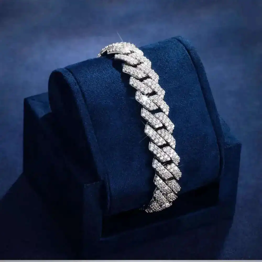 Модные ювелирные изделия, браслеты, мужские браслеты Iced Out, муассанит, кубинский браслет-цепочка для мужчин, браслет в стиле рэпер, хип-хоп
Модные ювелирные изделия, браслеты, мужские браслеты Iced Out, муассанит, кубинский браслет-цепочка для мужчин, браслет в стиле рэпер, хип-хоп