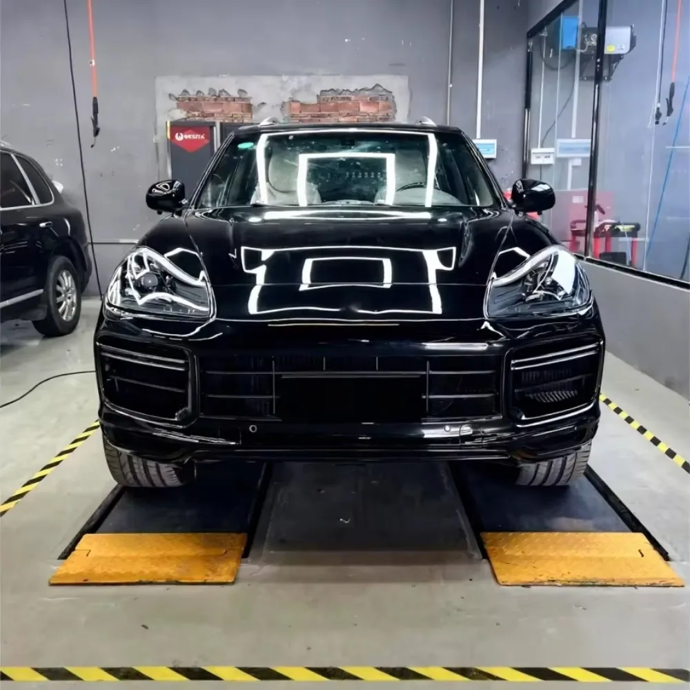 Новые светодиодные фары KM Premium Performance 12V 9Y0.1 в стиле PDLS+ с яркостью 4000 люмен, 5500K для 957
Новые светодиодные фары KM Premium Performance 12V 9Y0.1 в стиле PDLS+ с яркостью 4000 люмен, 5500K для 957