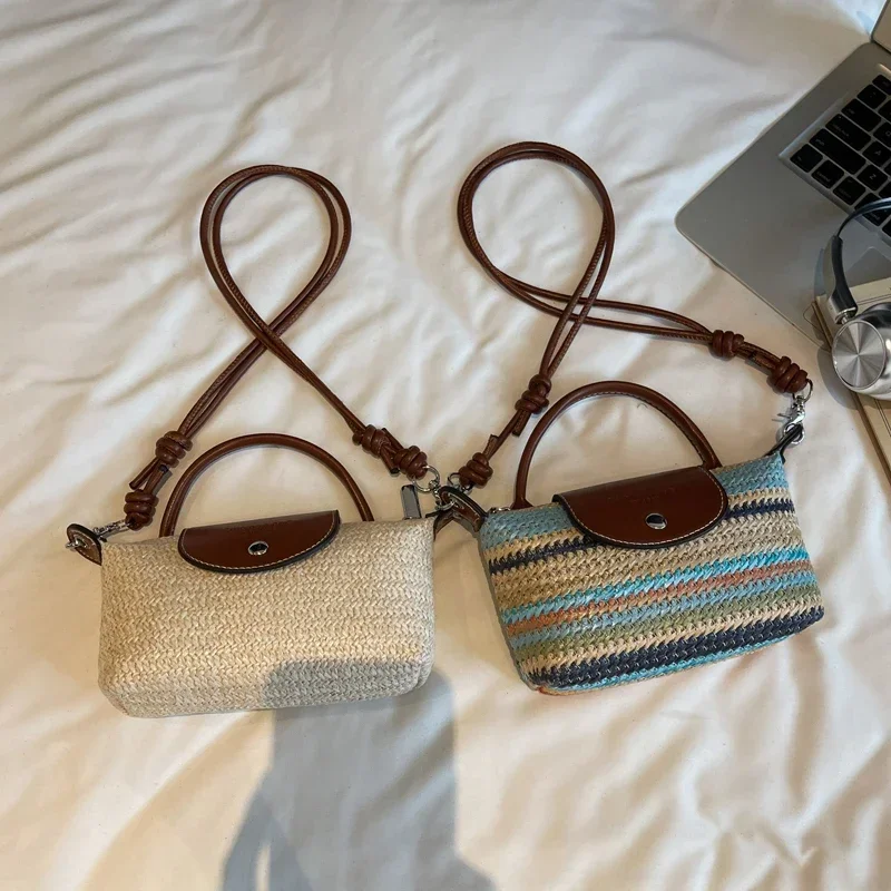 Chic and Popular Ladies Handbag, Leather Tote Bag By Famous Designer, Women's Crossbody for Classic Elegant Style
Chic and Popular Ladies Handbag, Leather Tote Bag By Famous Designer, Women's Crossbody for Classic Elegant Style