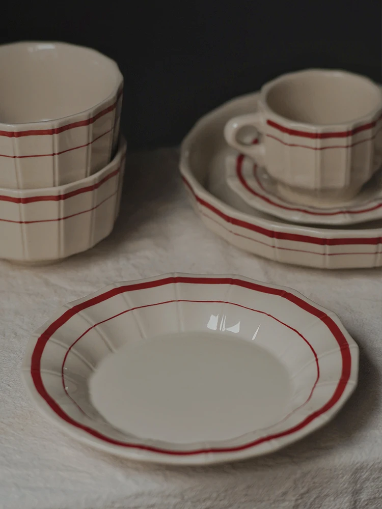 Zeteng Home Retro Cerc Dining Set New Home Moving in Bowl Plate Set Luxury Sensation French Sle Underglaze Color Di
Zeteng Home Retro Cerc Dining Set New Home Moving in Bowl Plate Set Luxury Sensation French Sle Underglaze Color Di