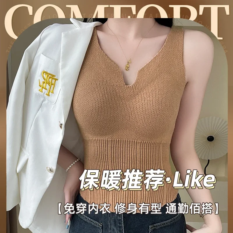 New Autumn and Winter Wool Warm Tank Top for Women with Chest Pads Slim Fit Underlay Seamless Warm Fleece Vest Top
New Autumn and Winter Wool Warm Tank Top for Women with Chest Pads Slim Fit Underlay Seamless Warm Fleece Vest Top