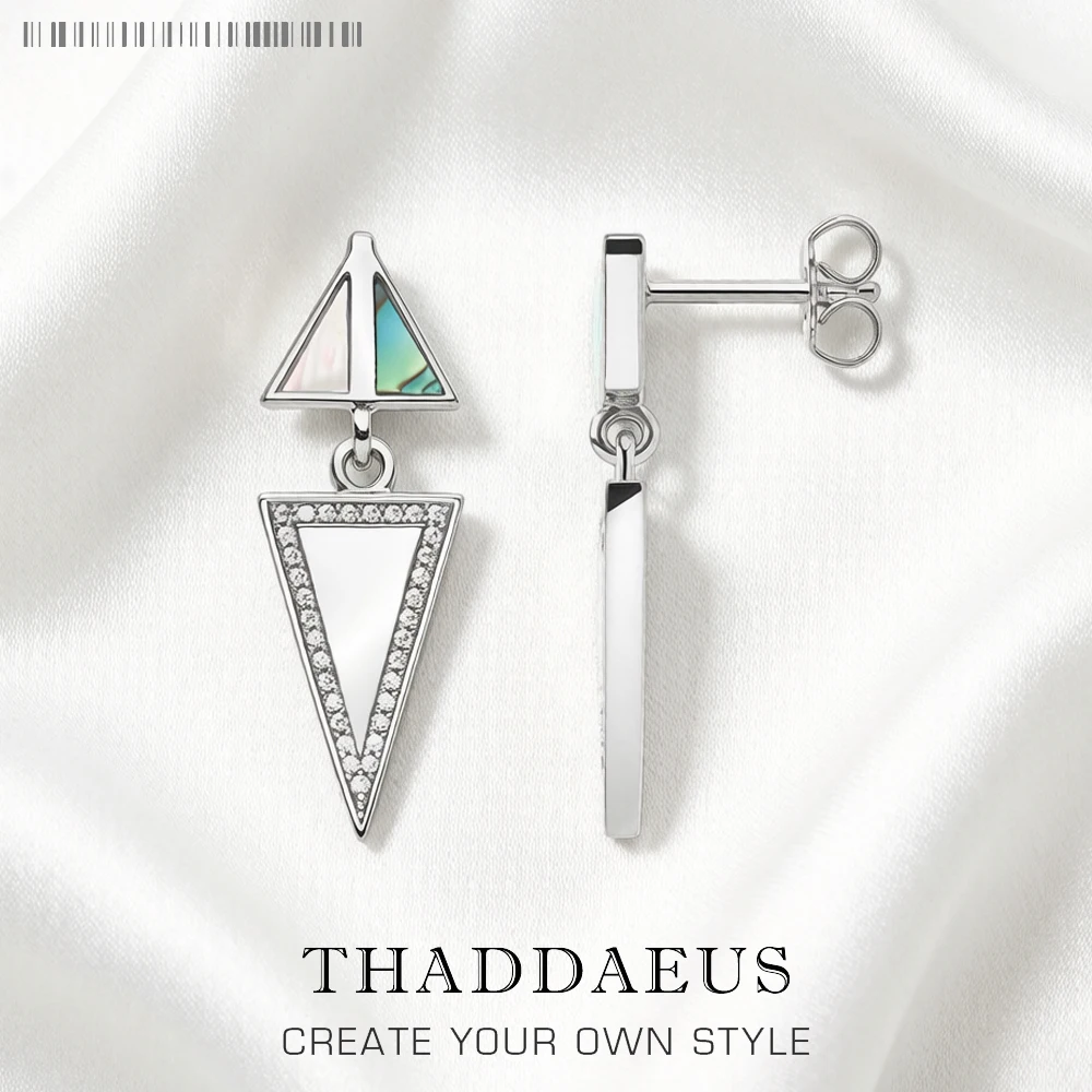 Ear Studs Triangle Geometrical Fine Jewerly For Women Winter New Trendy Gift In 925 Sterling Silver
Ear Studs Triangle Geometrical Fine Jewerly For Women Winter New Trendy Gift In 925 Sterling Silver