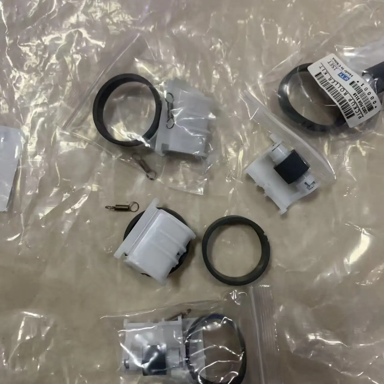 50SET Feed Separation Pickup Roller Rubber Tire for EPSON L3110 L3150 L4150 L4160 L3156 L3151 L1110 L3158 L3160 L4158 L4168L4170
50SET Feed Separation Pickup Roller Rubber Tire for EPSON L3110 L3150 L4150 L4160 L3156 L3151 L1110 L3158 L3160 L4158 L4168L4170