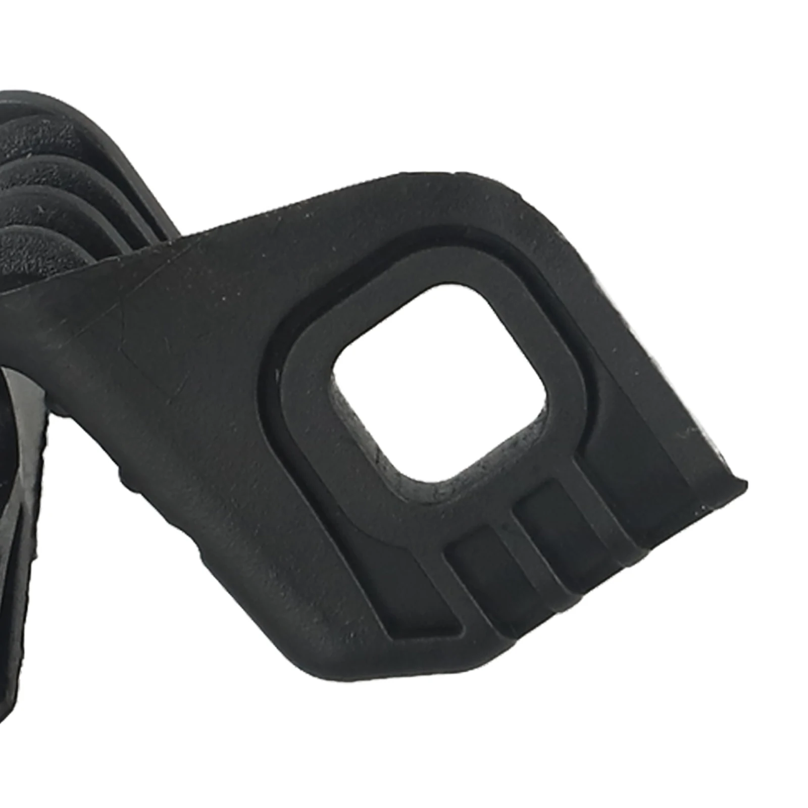 For BMW F30 F31 F32 F33 F36 Headlight Brackets 51647285597/598 Car Accessories Direct Replacement Mount Bracket
For BMW F30 F31 F32 F33 F36 Headlight Brackets 51647285597/598 Car Accessories Direct Replacement Mount Bracket
