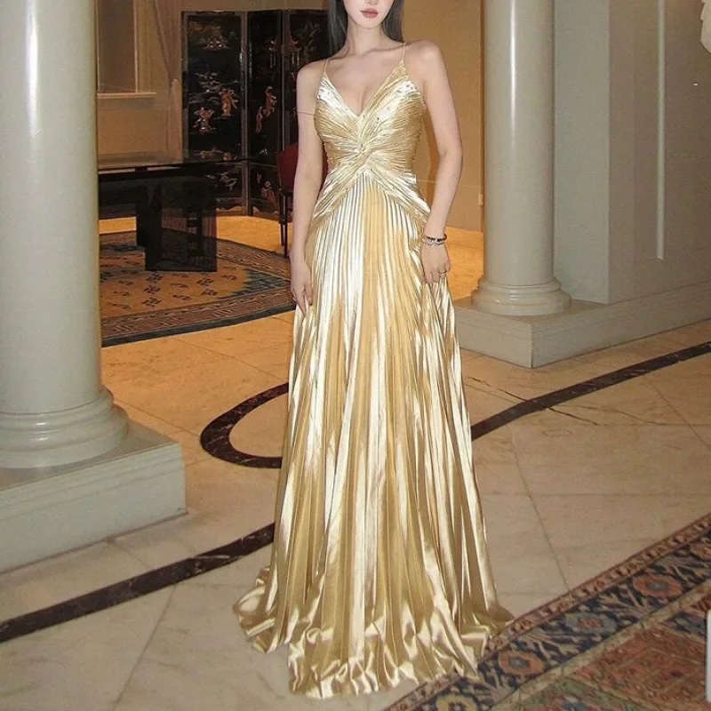 Luxury Golden Form Evening Maxi Dresses Women French Elegant Strap Beach Party Dress Solid Pleated Prom Gown A-line Vestido
Luxury Golden Form Evening Maxi Dresses Women French Elegant Strap Beach Party Dress Solid Pleated Prom Gown A-line Vestido