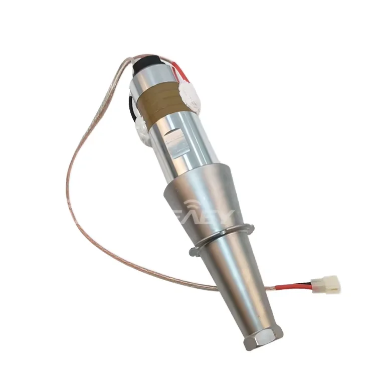 2600W 15K Yellow Ultrasonic Welding Transducer for KN95 Mask Machine New Condition Automatic KN95 Ultrasonic Transducers
2600W 15K Yellow Ultrasonic Welding Transducer for KN95 Mask Machine New Condition Automatic KN95 Ultrasonic Transducers