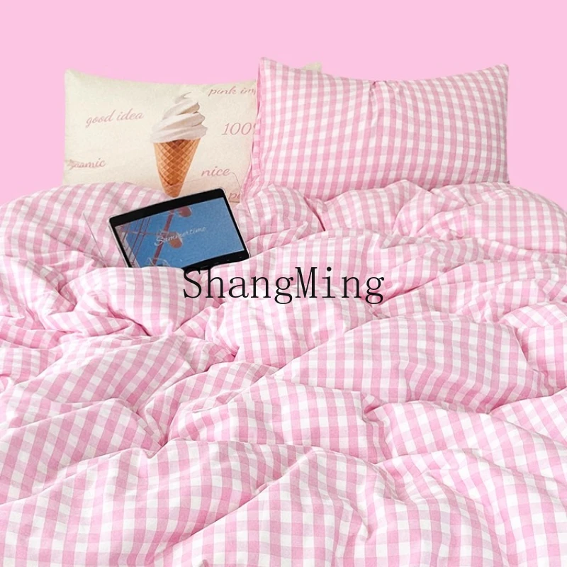 ZYY skin-friendly and comfortable cotton four-piece set casual pink plaid sheets mattress bedding
ZYY skin-friendly and comfortable cotton four-piece set casual pink plaid sheets mattress bedding