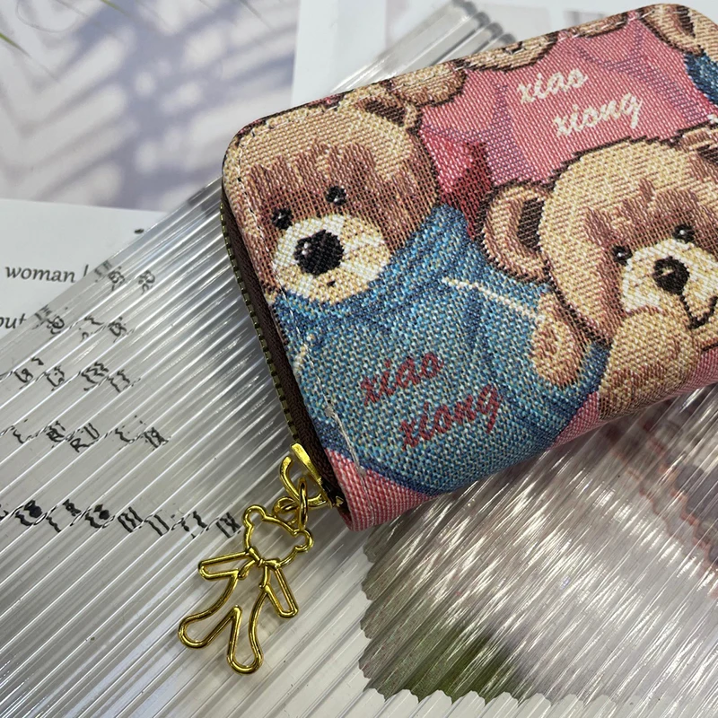 1Pcs Fashion Cute Little Bear Shape Women's Wallets Trend Zero Wallet Zipper Multi-card Bit Purse
1Pcs Fashion Cute Little Bear Shape Women's Wallets Trend Zero Wallet Zipper Multi-card Bit Purse