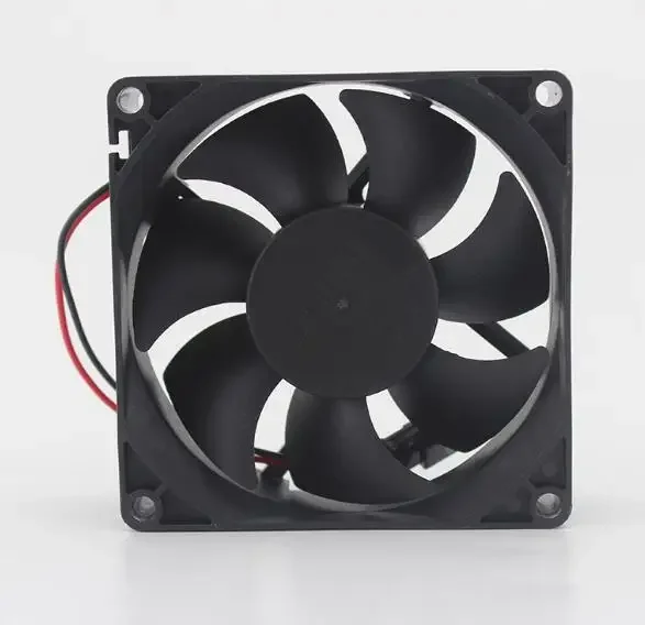 Brand original day TX8025L12S 12V 0.08A 80*80*25 8 cm super silent two lines radiating fan
Brand original day TX8025L12S 12V 0.08A 80*80*25 8 cm super silent two lines radiating fan