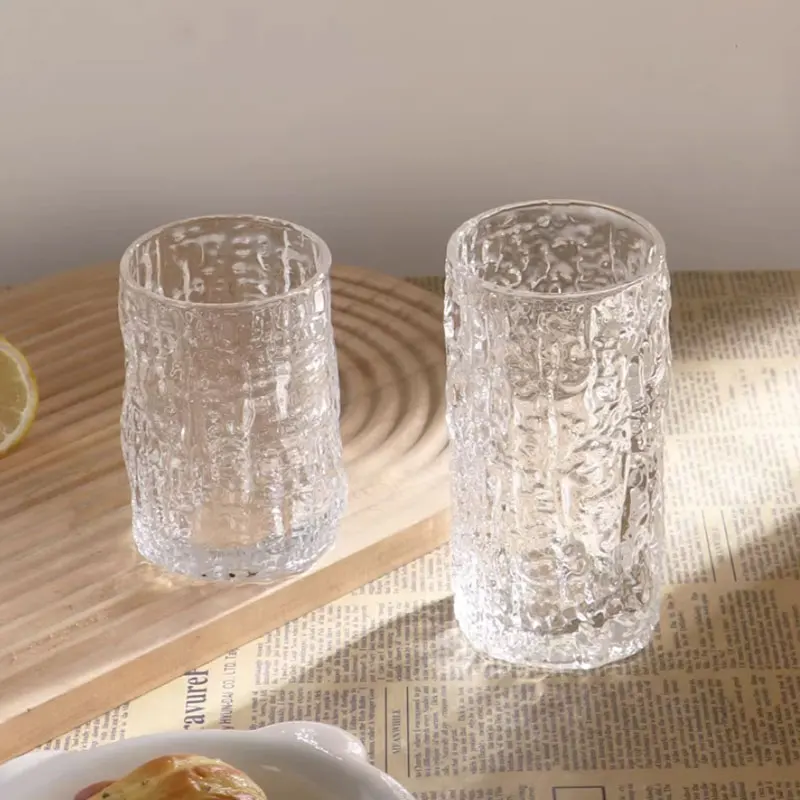 Стеклянные стаканы с креативным узором коры, 240 мл/340 мл, для коктейлей, современные бокалы для вина, бутылки для воды, кофейная посуда, классические стаканы для виски
Стеклянные стаканы с креативным узором коры, 240 мл/340 мл, для коктейлей, современные бокалы для вина, бутылки для воды, кофейная посуда, классические стаканы для виски