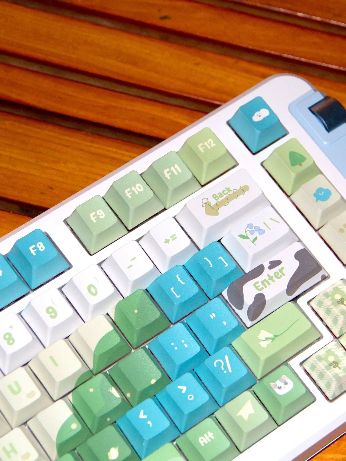 Duoduo Park original side engraved QX3 mechanical keyboard keycaps, all five sides of hot sublimation
Duoduo Park original side engraved QX3 mechanical keyboard keycaps, all five sides of hot sublimation