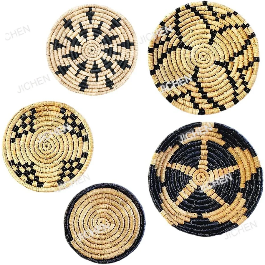 Hand-woven homestay style home pendant, personalized characteristics, pure plant-woven round pendant, living room wall decoratio
Hand-woven homestay style home pendant, personalized characteristics, pure plant-woven round pendant, living room wall decoratio