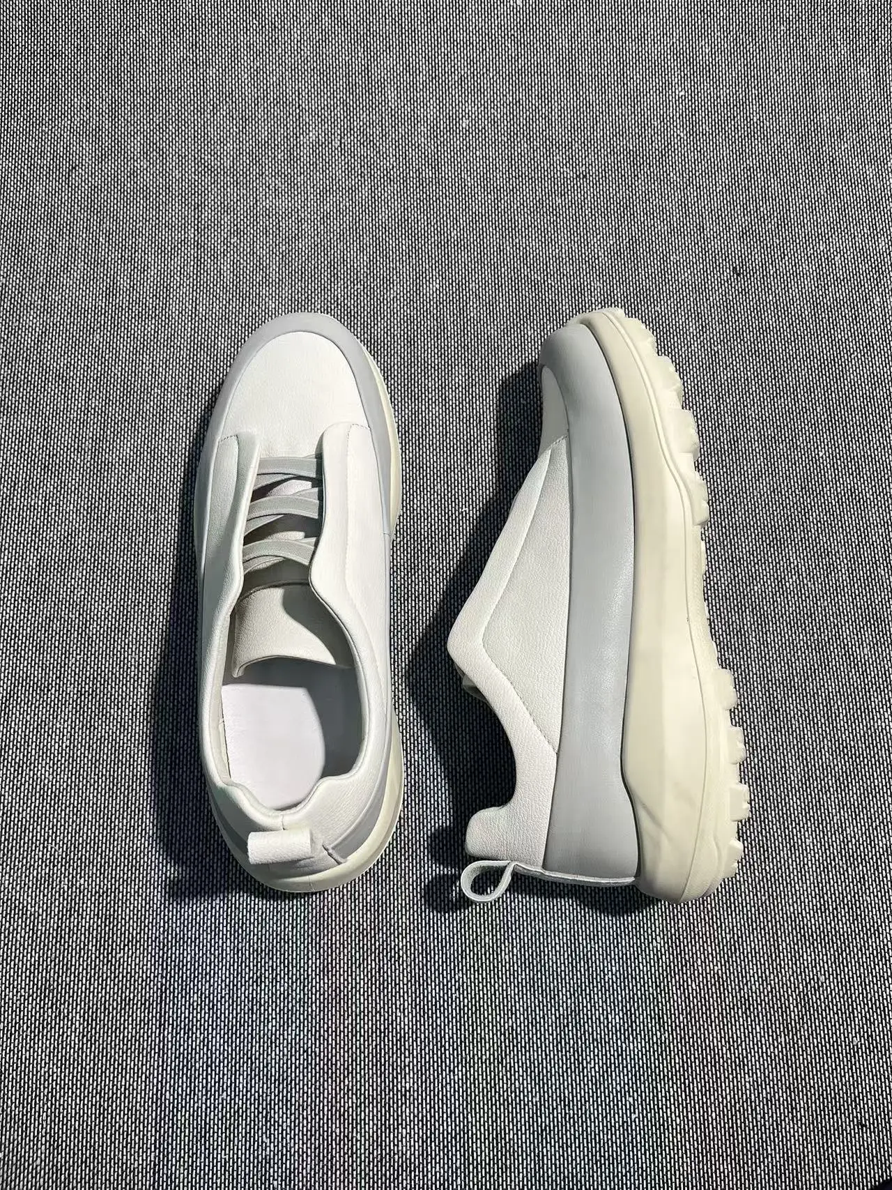 Fashionable Soft Bottom Men's Sport Shoes Autumn Winter New Style Elastic Band Slip-On Casual Shoes Business Leisure Footwear
Fashionable Soft Bottom Men's Sport Shoes Autumn Winter New Style Elastic Band Slip-On Casual Shoes Business Leisure Footwear