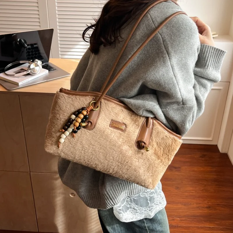 Women's Casual Retro Style Shoulder Tote Bag, Ideal for Daily Use, School Commute, Weekend Outings & Shopping Bag for Women
Women's Casual Retro Style Shoulder Tote Bag, Ideal for Daily Use, School Commute, Weekend Outings & Shopping Bag for Women
