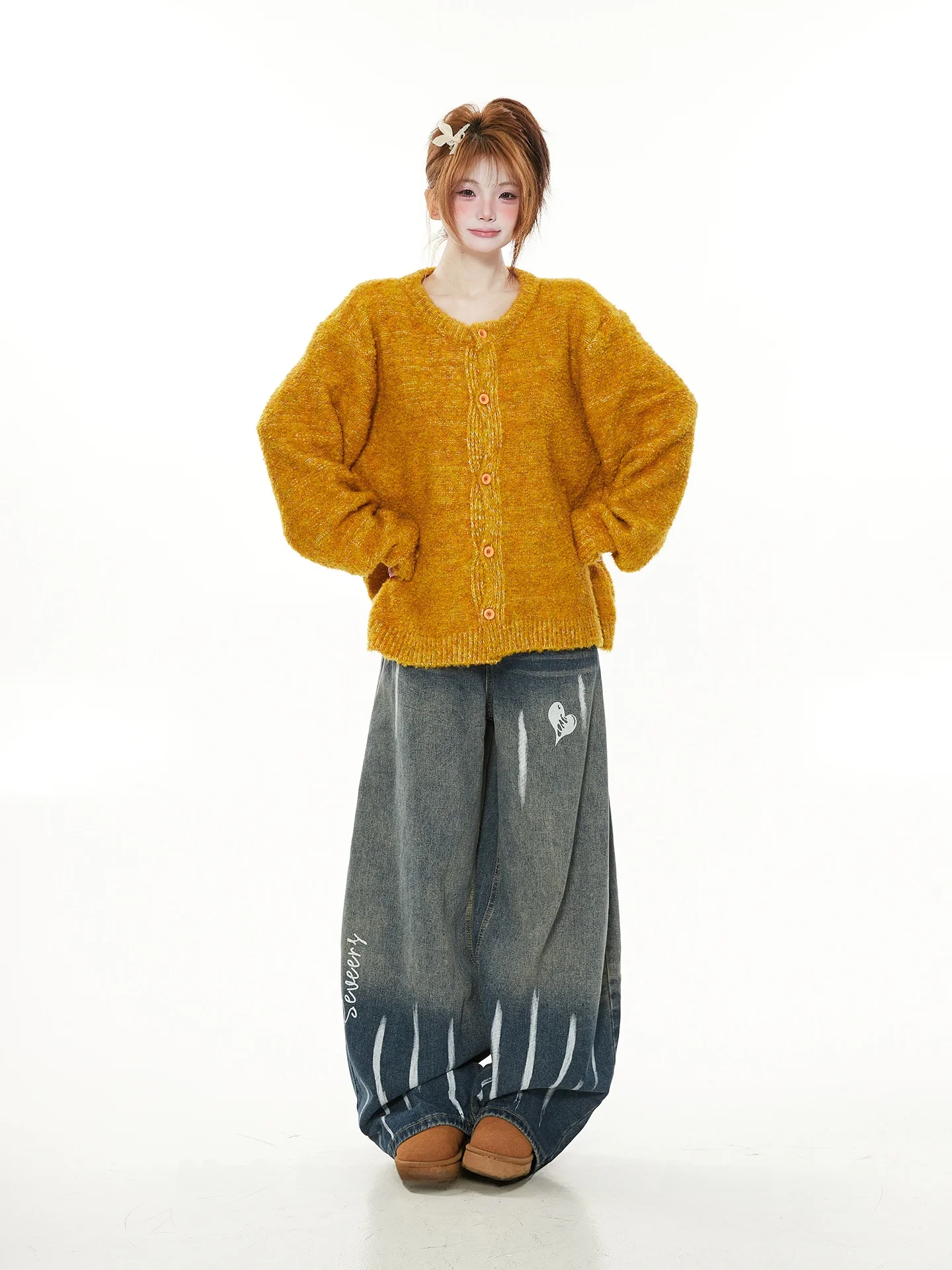 Американский ретро-кардиган унисекс: желтый, круглый вырез, вязаный, свободный крой, шерстяной, на весну-осень
Американский ретро-кардиган унисекс: желтый, круглый вырез, вязаный, свободный крой, шерстяной, на весну-осень