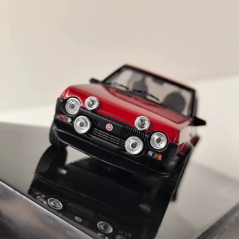 IXO масштаб 1:43 FIAT RITMO ABARTH 1979, коллекция моделей автомобилей из сплава, украшенные праздничные подарки, игрушки, классический сувенир для взрослых, подарок
IXO масштаб 1:43 FIAT RITMO ABARTH 1979, коллекция моделей автомобилей из сплава, украшенные праздничные подарки, игрушки, классический сувенир для взрослых, подарок
