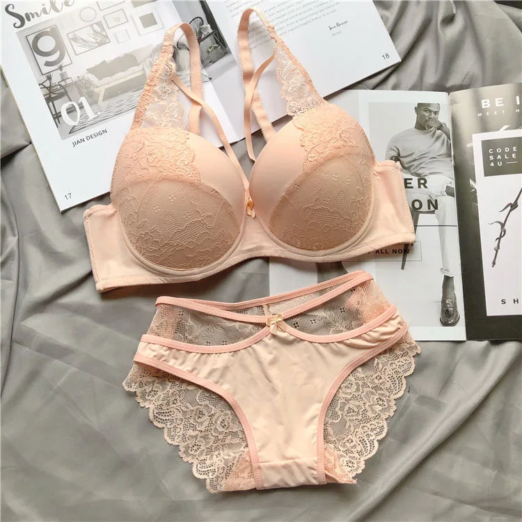 Adjustable Lace Bra Set Large Size Cross Strap DE Cup Sexy Gathered Underwear for plus Size Women European Style with Steel Ring
Adjustable Lace Bra Set Large Size Cross Strap DE Cup Sexy Gathered Underwear for plus Size Women European Style with Steel Ring