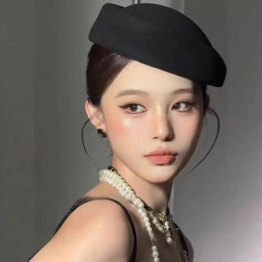 New British Retro Top Hats Solid Concave Top Stewardess Hat Formal Felt Beret Cosplay Costume
New British Retro Top Hats Solid Concave Top Stewardess Hat Formal Felt Beret Cosplay Costume
