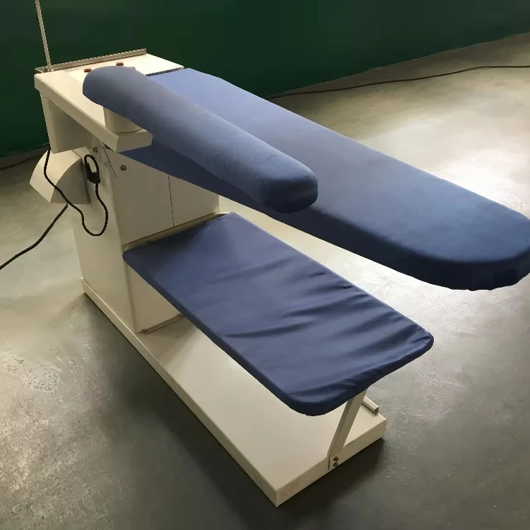 new condition steam iron laundry vacuum ironing table, including motor core components
new condition steam iron laundry vacuum ironing table, including motor core components