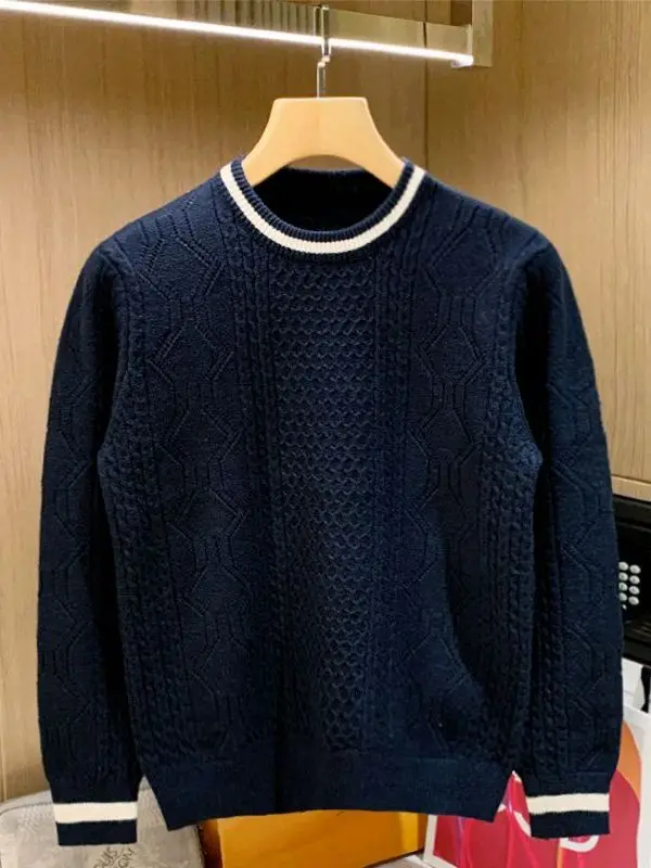 Warm Pure Color Knitted Sweater for Men Casual Sle Twist Flower Design Polyester Fiber Long Sve round Ne Top
Warm Pure Color Knitted Sweater for Men Casual Sle Twist Flower Design Polyester Fiber Long Sve round Ne Top