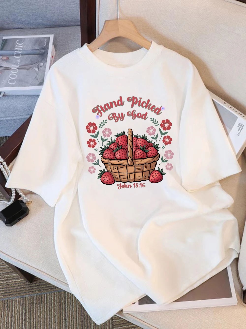 Summer T-Shirts Cotton Womens A Basket Of Fresh Strawberries Prints T Shirt Comfortable Soft O-Neck Tops Casual Womans Clothes
Summer T-Shirts Cotton Womens A Basket Of Fresh Strawberries Prints T Shirt Comfortable Soft O-Neck Tops Casual Womans Clothes
