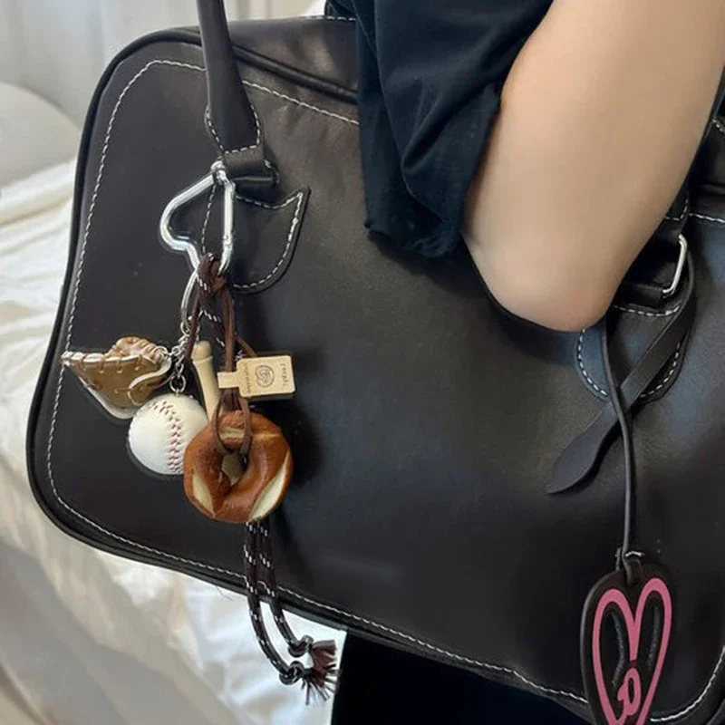 New Fashion Baseball Decor Sporty Style Key Chain Hand Woven Nylon Rope Bag Pendant Casual Trendy Bag Accessores
New Fashion Baseball Decor Sporty Style Key Chain Hand Woven Nylon Rope Bag Pendant Casual Trendy Bag Accessores