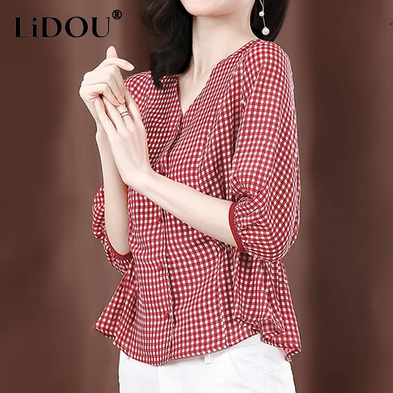 Summer New Korean Elegant Chiffon Shirt Loose Casual V-neck Half Sleeve Tops Women Fashion Chic Blouses Femme Female Clothing
Summer New Korean Elegant Chiffon Shirt Loose Casual V-neck Half Sleeve Tops Women Fashion Chic Blouses Femme Female Clothing
