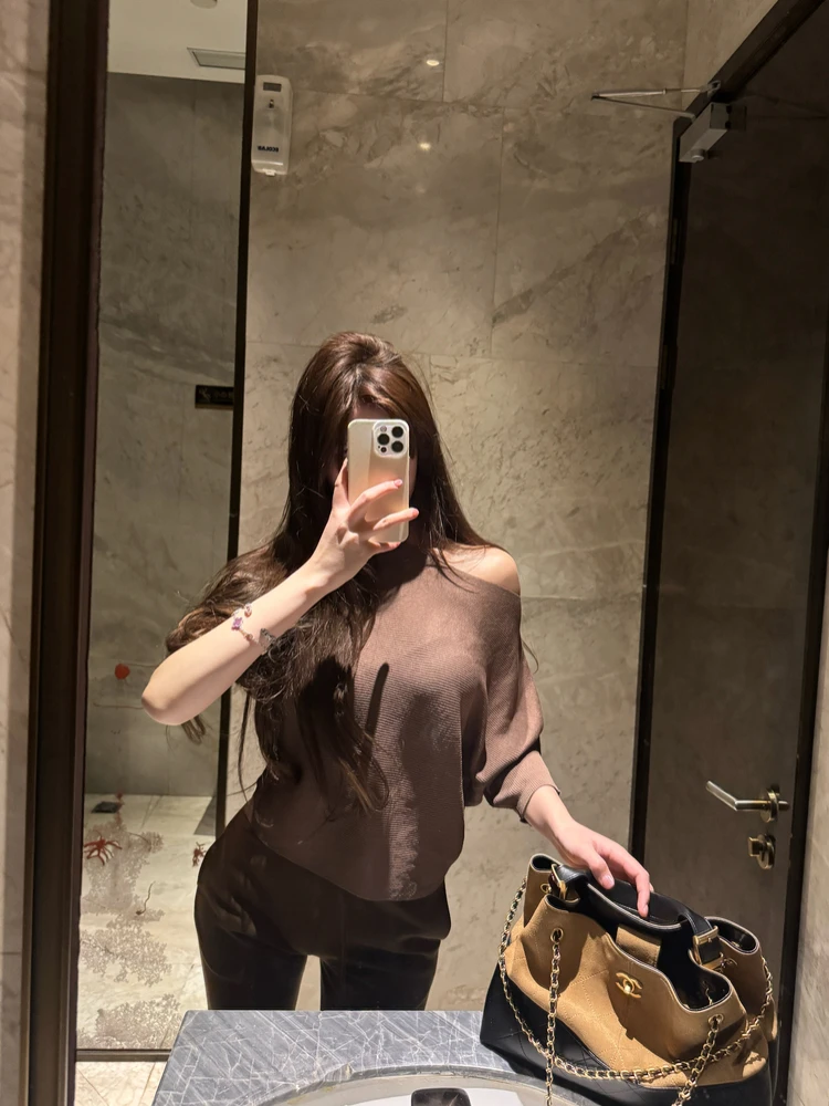 M900 Women's Slant oulder T-irt Loose Fit Spring 2026 Pure Desire Sle Lazy Girl Aosphere Sensation Hot Girl Top
M900 Women's Slant oulder T-irt Loose Fit Spring 2026 Pure Desire Sle Lazy Girl Aosphere Sensation Hot Girl Top