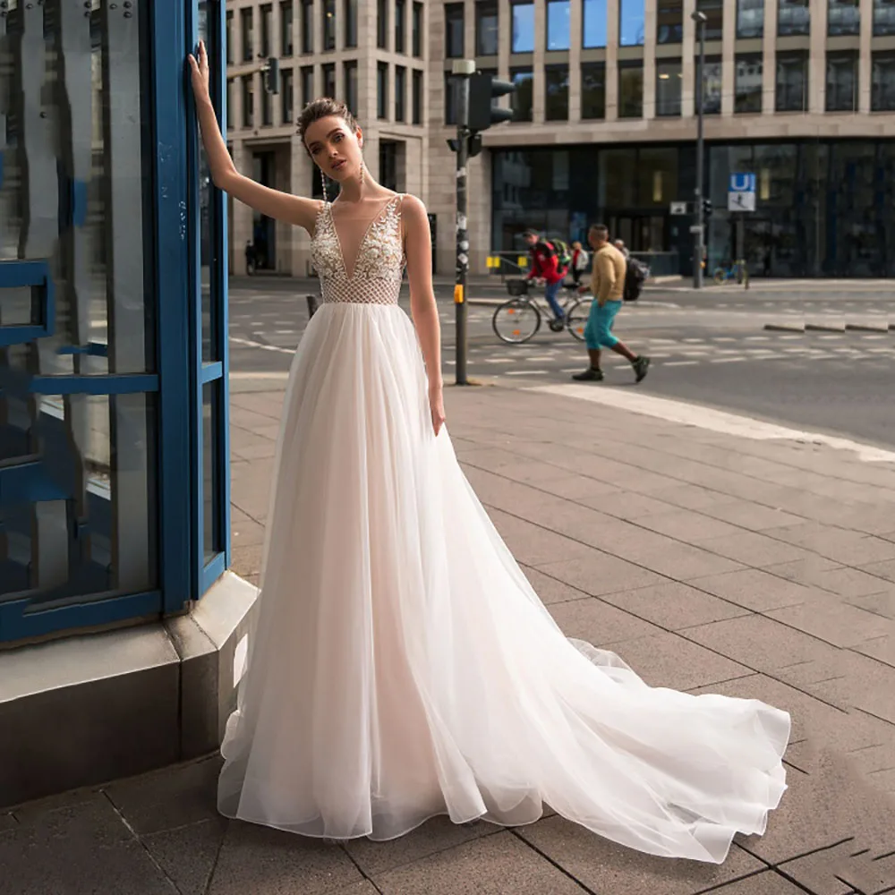 Msikoods Boho A Line Wedding Dresses 2025 Beading Deep V Neck Lace Appliques Bride Dress Luxury Tulle Bridal Gown Customized
Msikoods Boho A Line Wedding Dresses 2025 Beading Deep V Neck Lace Appliques Bride Dress Luxury Tulle Bridal Gown Customized