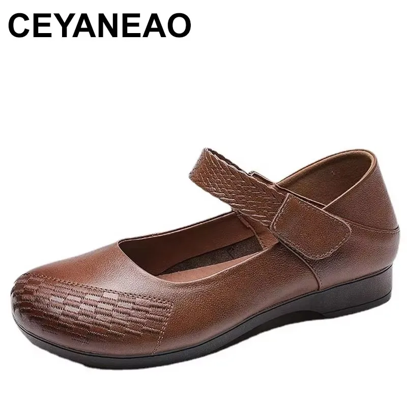 2025 Women Loafers Spring Genuine Leather Comfort Flat Mother Shoes Hook Loop Fashion Female Footwear
2025 Women Loafers Spring Genuine Leather Comfort Flat Mother Shoes Hook Loop Fashion Female Footwear