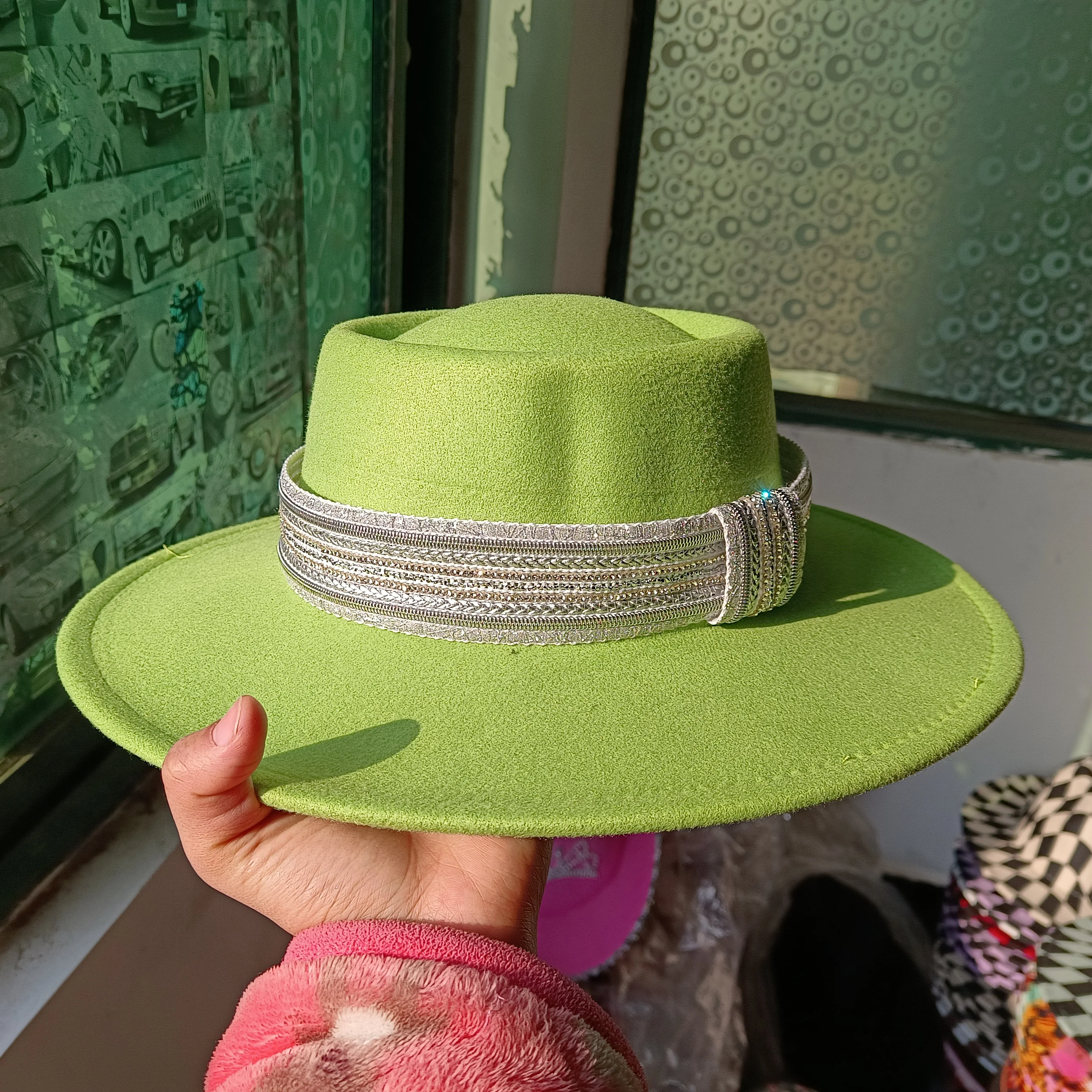 Hats Women's Winter Hats Women's Ribbon Band Men's Hats Wide Eaves Classic Beige Wedding Chapel Dome Bellman's New Hats Start Ch
Hats Women's Winter Hats Women's Ribbon Band Men's Hats Wide Eaves Classic Beige Wedding Chapel Dome Bellman's New Hats Start Ch